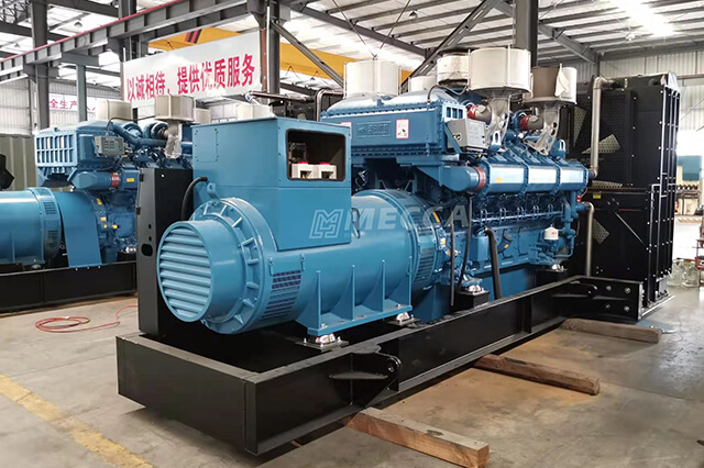 950kva-1250kva Soundproof Yuchai Diesel Generator cho dự án ngoài trời 