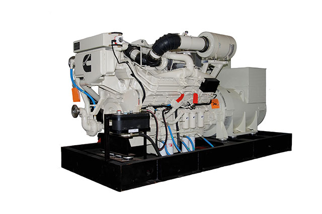Máy phát điện diesel Marine 4 xi lanh được cung cấp bởi động cơ SDEC